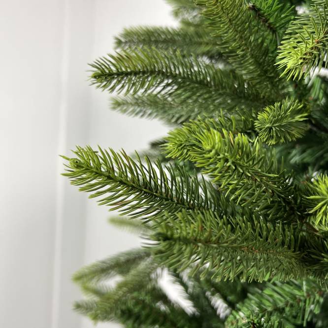 Brad artificial de lux Nordland Premium 210 cm
